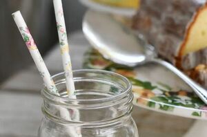 Put this on top of a jar for the cutest summer decor idea