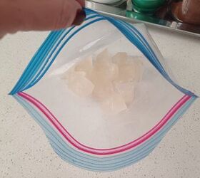 How to Use Ice Vinegar Cubes for Powerful Weed Control (No Chemicals!)
