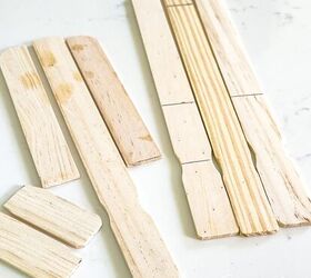 This 30-minute paint stirrer idea is going to look amazing on your front door