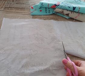 Reusable toilet roll wrap made with soft fabric and zero glue