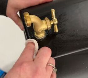 Waterproof silicone seals the spigot to prevent leaks
