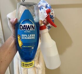 Why she mixes Dawn dish soap and vinegar and brings it into her bathroom