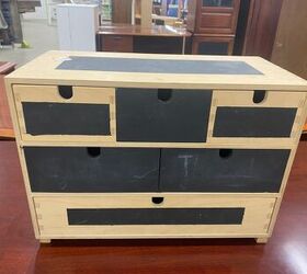 The one change that made this old piece of furniture look 10 times better