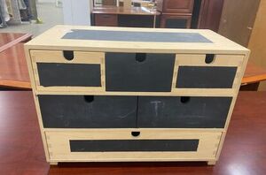 The one change that made this old piece of furniture look 10 times better