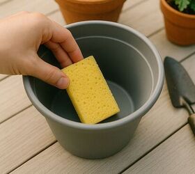 Helps maintain even moisture—especially in summer