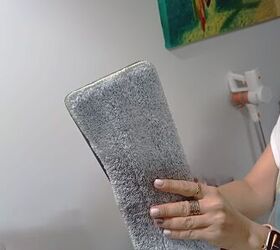 Easy homemade vinegar wall cleaner