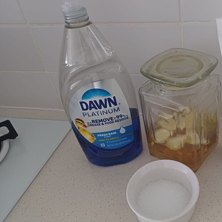 Best way to eliminate soap scum in sinks