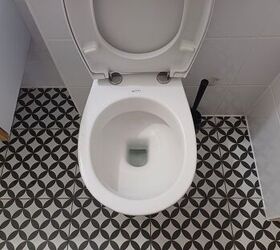 How to sanitize and descale your toilet bowl naturally