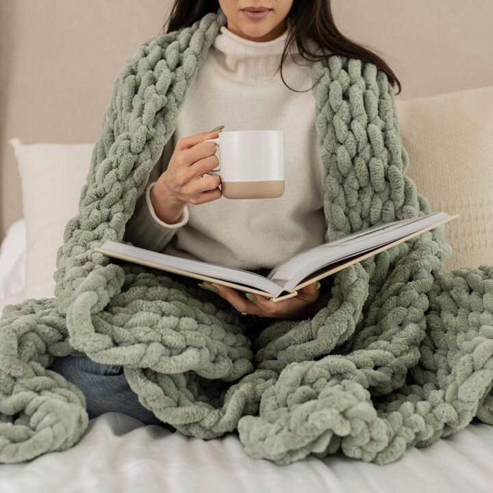 Cozy Throw Rug 15 Cozy Throws That Look as Good as They Feel | Hometalk