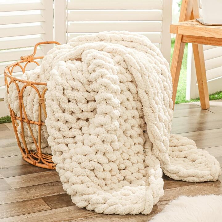 Cozy Throw Rug 15 Cozy Throws That Look as Good as They Feel | Hometalk