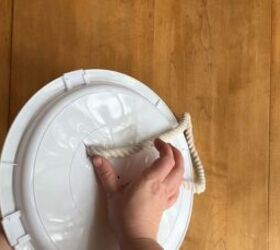Attaching rope handle