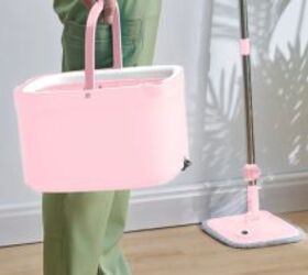 Effortless cleaning with True & Tidy TrueClean Mop & Bucket System!