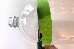 She cut the ends off a plastic soda bottle for a surprisingly cute party idea