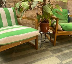 Patio planters just got a whole lot more helpful!