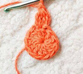 Here's one crochet pros might want to see before fall arrives