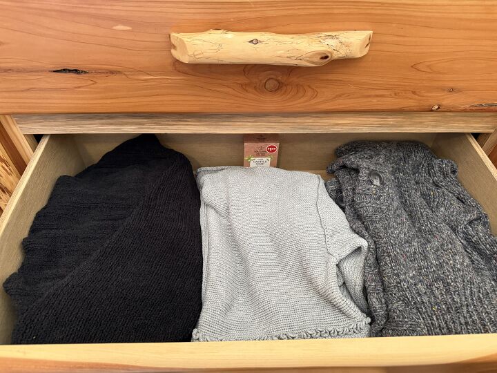 how to keep mice out of your drawers naturally