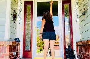If you are SO done with flies and mosquitoes, you must see her 10-second hack