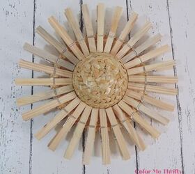 repurposed clothes pins into fall flowers, dry fit of clothes pins on straw hat