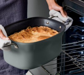 8 must-have gadgets for stress-free holiday cooking