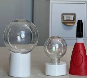 You might want to break out some ornaments early when you see this fall idea!