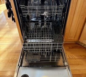 How to Clean Your Dishwasher With Vinegar & Baking Soda