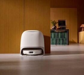 Roborock Qrevo CurvX Robot Vacuum and Mop - image via brand