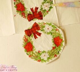She cuts circles out of holiday napkins for this simple last-minute ucycle craft