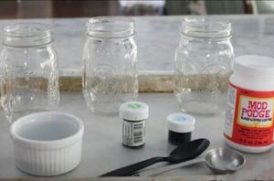 Make your mason jars more interesting with this easy and fun trick