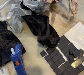 An easy magnet crafting idea that's not for the fridge? Yes, please!