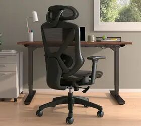 Staples Launches Holiday Gift Shop and Prep Guide with Savings on Tech, Toys, and Business Essentials.