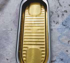 You might want to stock up on sardines after seeing this dazzling decor idea