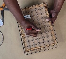 Marking center of cardboard