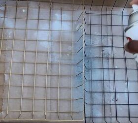 Spray painting baskets