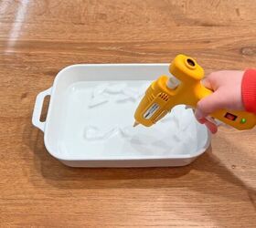 Squeeze your glue gun in some ice water for a decor idea that will seriously knock your socks off