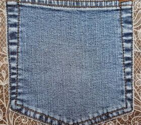 She cut the pockets off an old pair of jeans for this crazy-cool organization hack