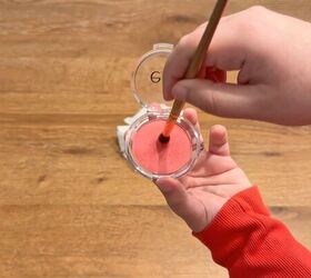 diy paper towel flower diffusers, Blush gives the flowers dimension