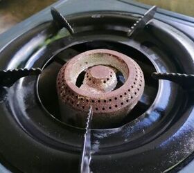 Get a head start on spring cleaning with this genius stove grate cleaning hack