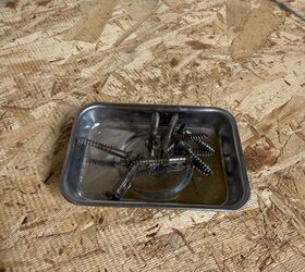 This brilliant Hometalker might have finally solved the problem with loose screws and nails (and it's almost TOO easy)