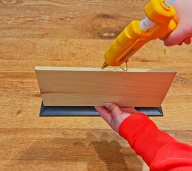 Cheap DIY couch tray table using items from Dollar Tree