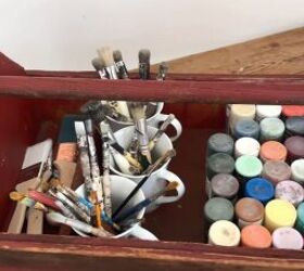 Portable craft paint organizer