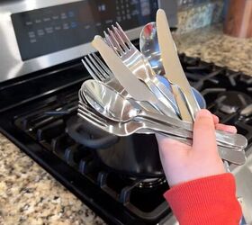 Fast solution for polishing dull flatware