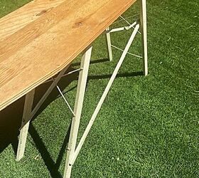 She took this vintage ironing board outside for this gorgeous garden idea