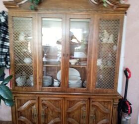 This renovation made this old hutch look so much more high-end