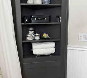 Just when we thought this bathroom cabinet couldn't get any better, this clever Hometalker did THIS