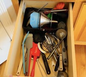 If your kitchen drawers look like this, it's time to check out this genius hack ASAP