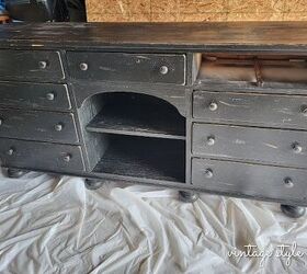 We loved this stunning makeover, and the best part? It's REALLY easy to do!