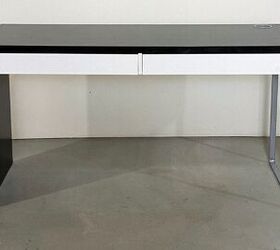 How a simple paint job dramatically changed this basic IKEA desk