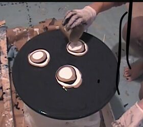 Have you tried this paint pouring technique on your DIY projects yet?