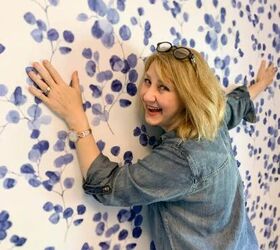 She used her leftover wallpaper scraps for this jawdropping idea