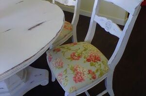 Everyone's going to love the stunning update she gave this old kitchen table and chairs